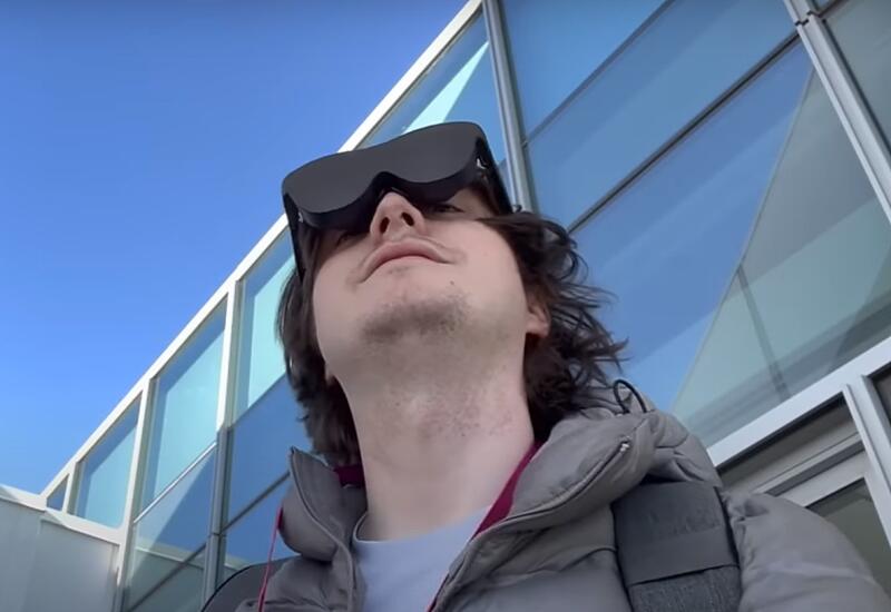 Гарнитура E Ink — это прототип электронной книги в форм-факторе VR-очков